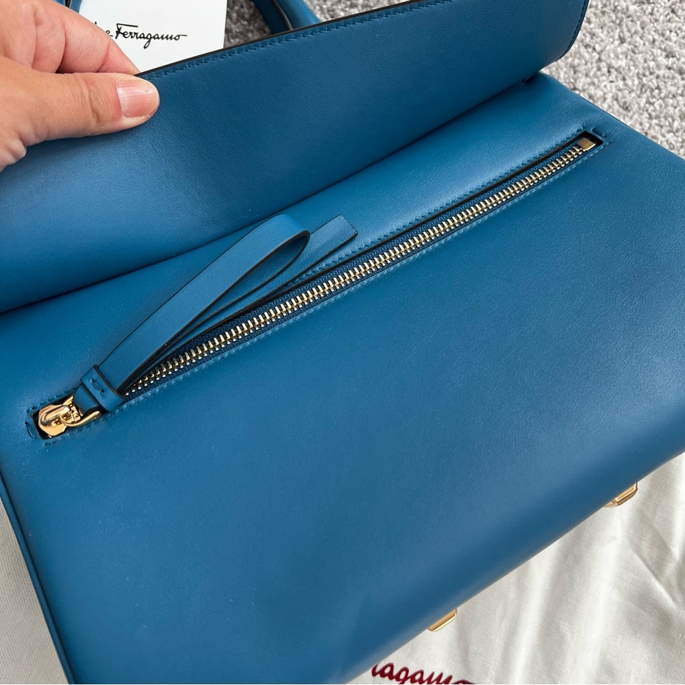 Salvatore Ferragamo studio satchel bag NWT - Picture 6 of 13